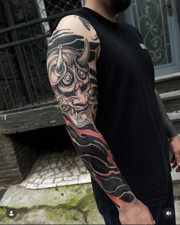 Blackwork wing and floral side piece
